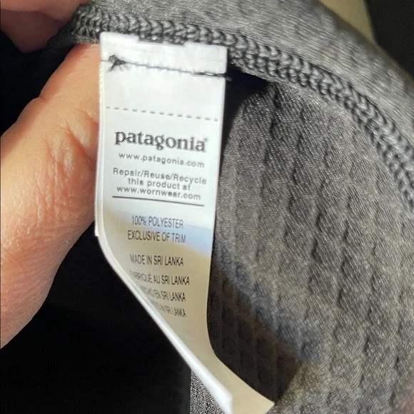 Patagonia Black Capilene Midweight Baselayer Top - Medium - Picture 4 of 5